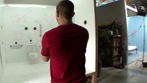Creampie fills her soaking wet teen hole instantly