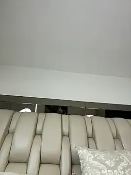 ALISSON_FOXXX1