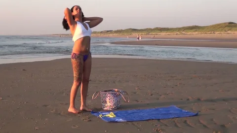 video art holland: Wet and Willing: Rachel's True Nature