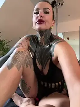KathaleaNoir