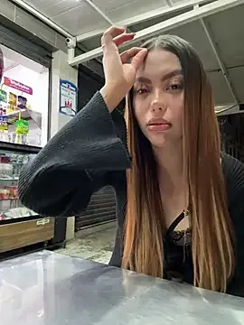 lindaandtony