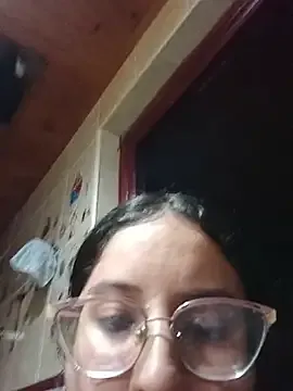kitty_valer