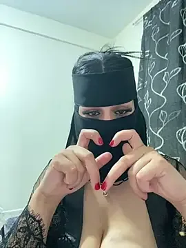 mari_layali