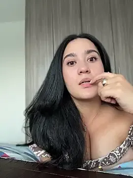 Nina_lovi