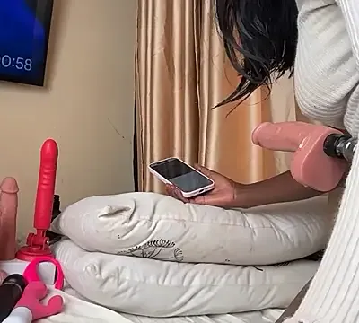 AudreySpanksFuck-
