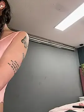 Thiara_gh