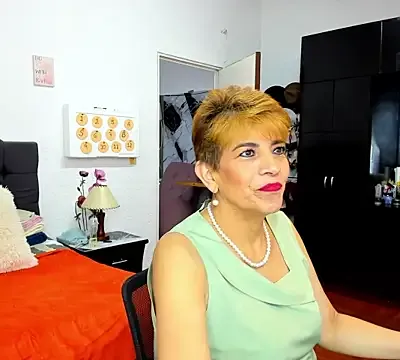 Angelina_Stone_65