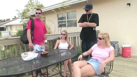 Raw creampie fills Scarlett’s teen hole outdoors