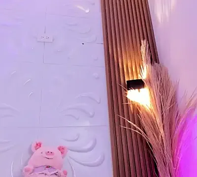 Valerie_Sweett_