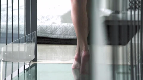 21 Foot Art: Ariel's Wet Walk of Desire