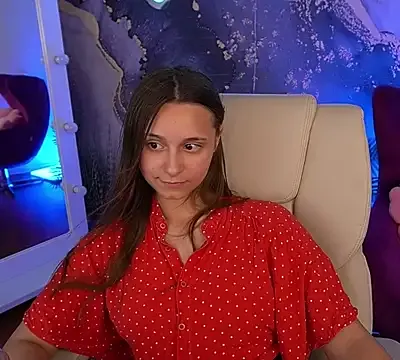 TinyNatalie