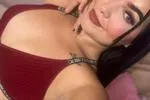 🍑✨ Big curves, sexy moves, and nonstop teasing wa