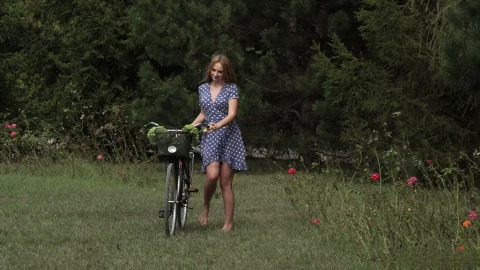 21 Naturals: Kaisa's Cycling Secret: A Straight Tale