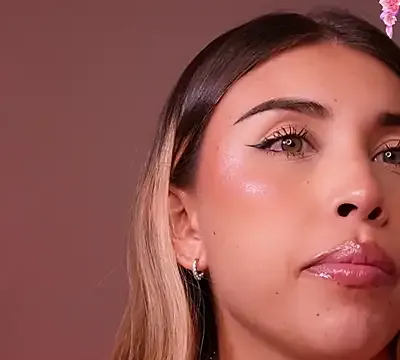 charlotte__grey
