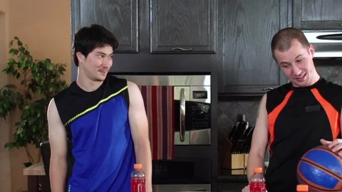Mommy Got Boobs: Sneaky Jessy Seizes His Moment