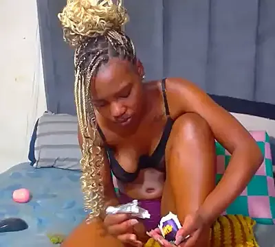 BestieBoomber