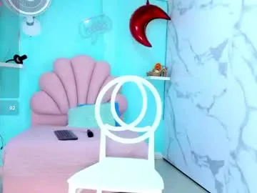 cristal_horny19