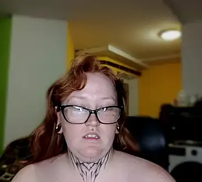 CURVYSAKURA
