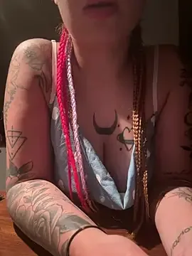 queenlo_xxx