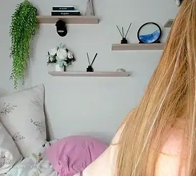 Red_FoxGirl