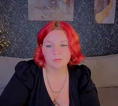 Emma_Davise