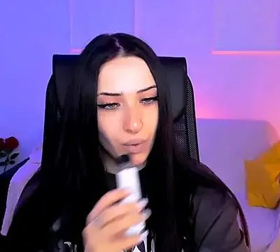 MonicaLowes