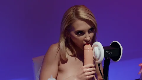 RK Prime: Sloppy, Wet Sounds: Alix Lynx's Sensual Journey