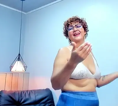 Luna_Milf_xxx