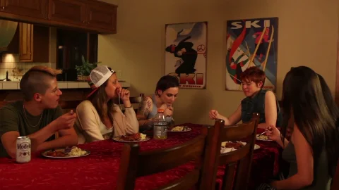Girls Who Fuck Girls: Bear Country, Jenna Style