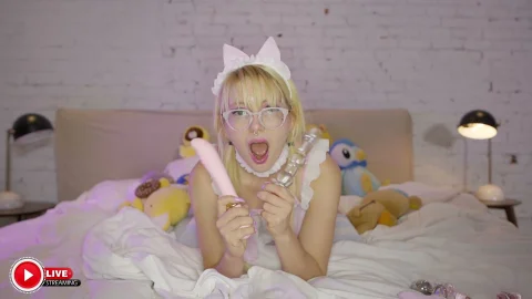 aces of porn: Stacie's Sweet Sucking Sounds
