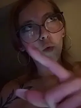 Alina-420