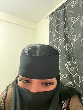 mari_layali