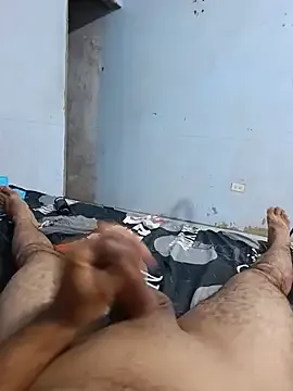 HotwifeLatinCuckoldCouple