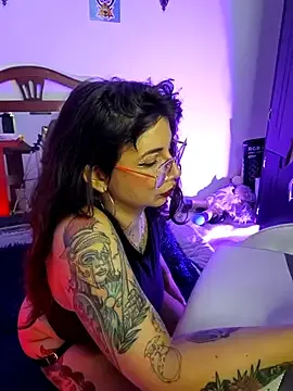 Aria_Bennett21