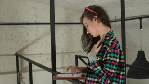 video art holland: Nelya's Solo Thrills in Her Friends Loft