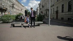 evil playgrounds: From Moscow with Love – Lisa’s Anal Odyssey
