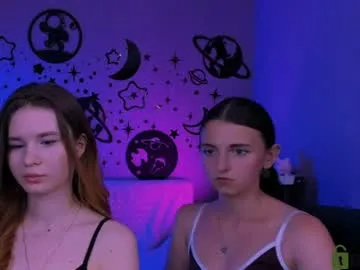 caroline_honeyy