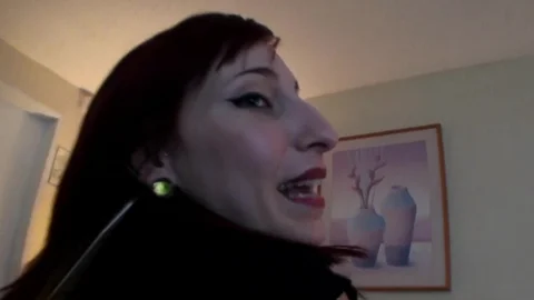 Street BlowJobs: Tight, Tattooed Temptress by the Sea