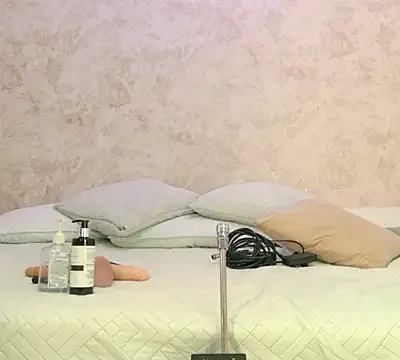 mia_vy