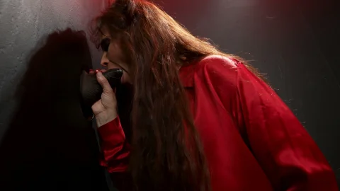 Gloryhole: A Woman's Triumph over Tradition