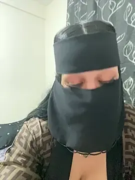 mari_layali