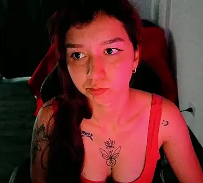 Skinny_queen_20