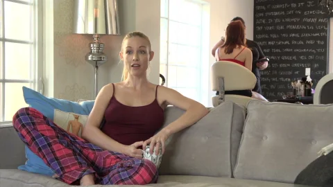 Teens Take Turns Twerking