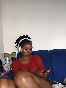 Suckmysweetboobs
