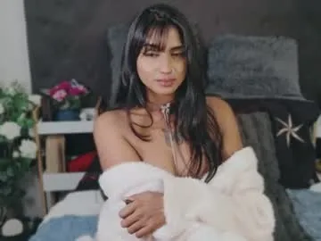 delilah_blazee