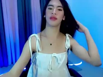 kitty_holly