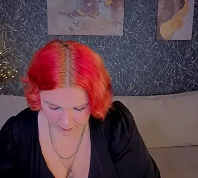 Emma_Davise