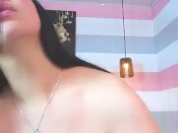 lia_valentino