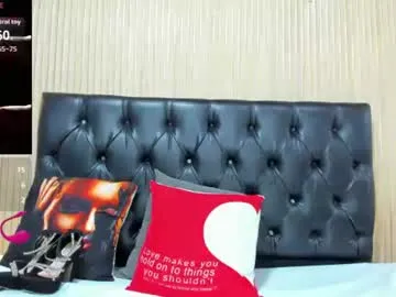 _veronica_tits