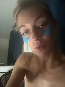 Bellalolahot